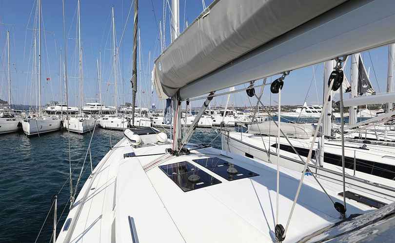 Hanse 455