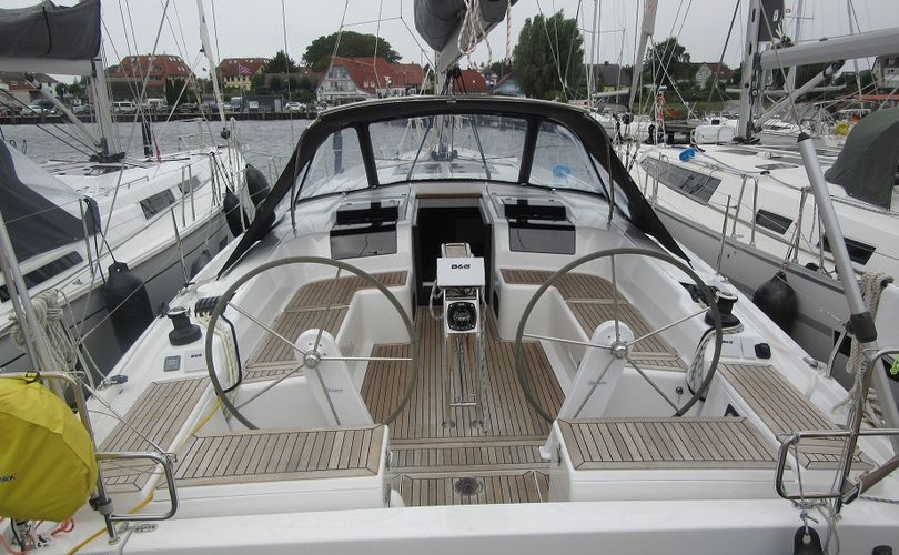 Hanse 458