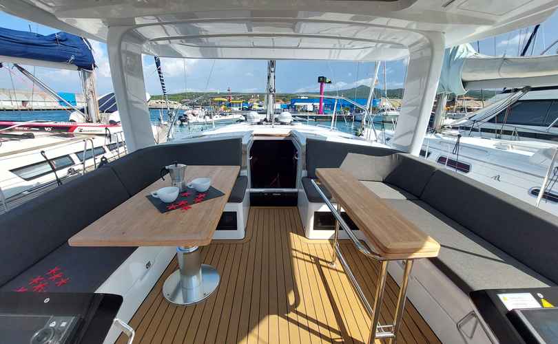 Hanse 460