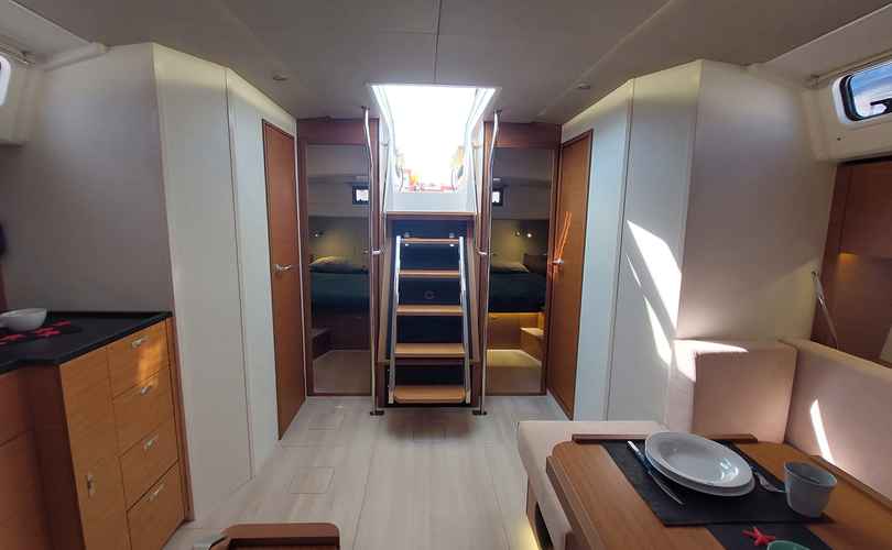 Hanse 460