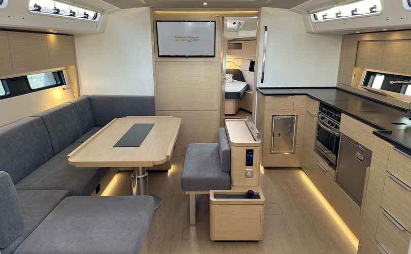 Hanse 460