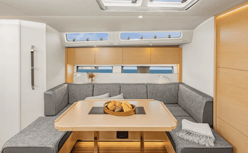Hanse 460