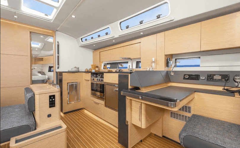 Hanse 460