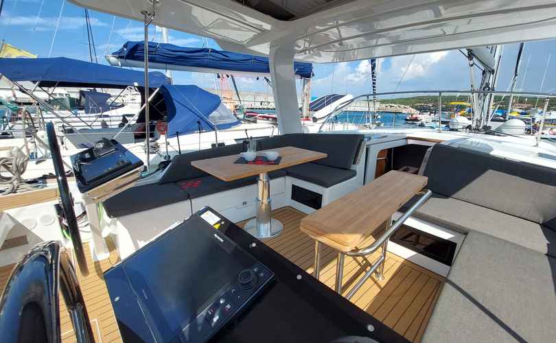 Hanse 460