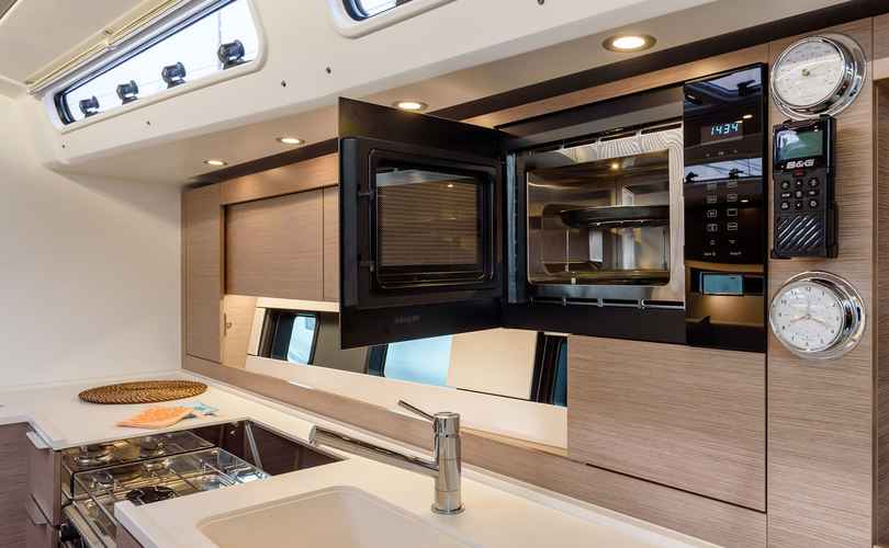 Hanse 460