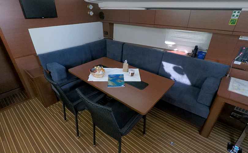 Hanse 508