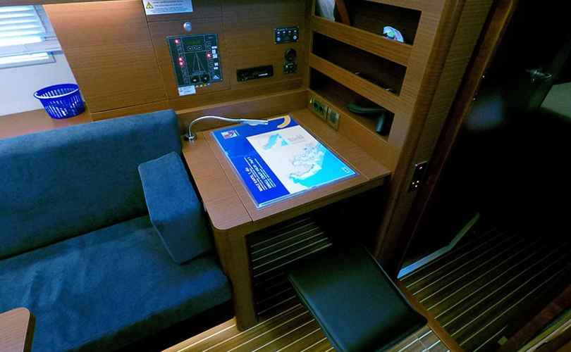 Hanse 508