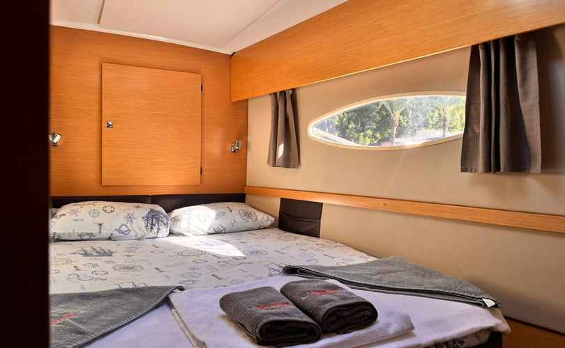 Photo Helia 44 (2013)