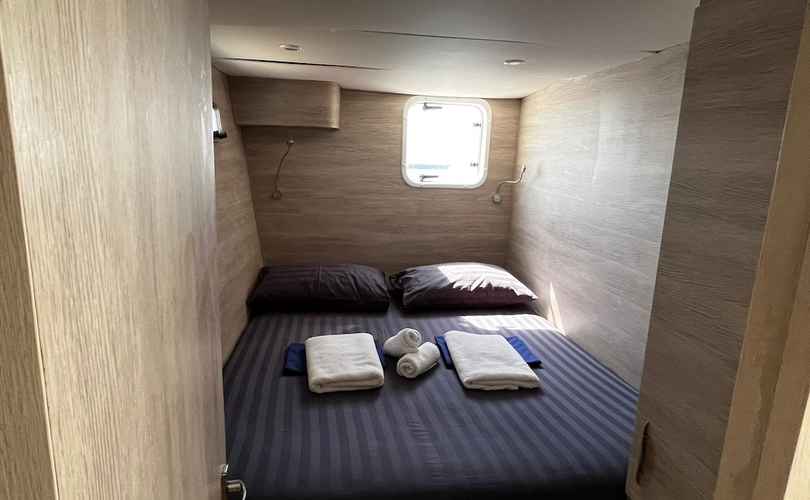Island Spirit 410