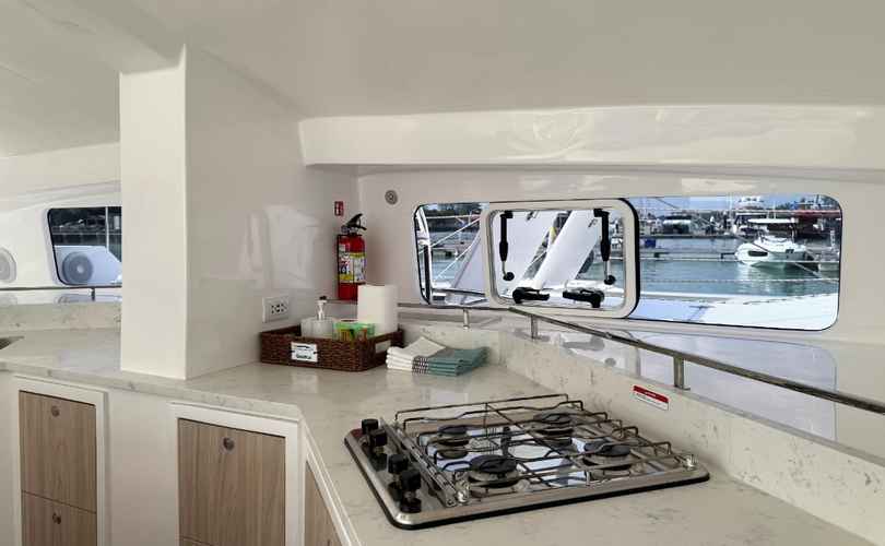 Photo Island Spirit 410 (2025)