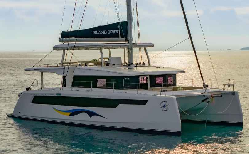 Photo Island Spirit 525 (2025)