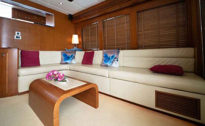 Photo Activa 5800 (2013)