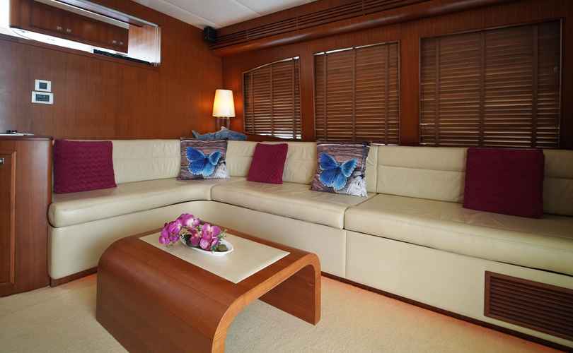 Photo Activa 5800 (2013)