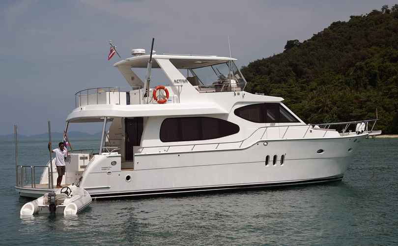 Photo Activa 5800 (2013)