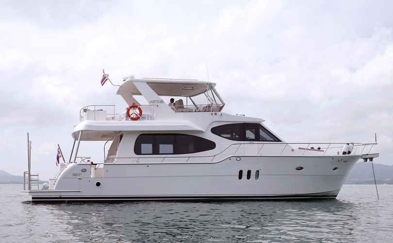 Photo Activa 5800 (2013)