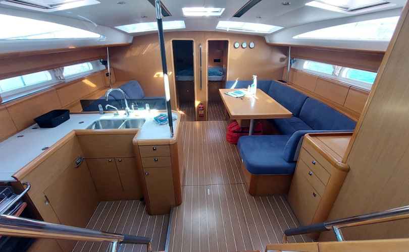 Jeanneau 53