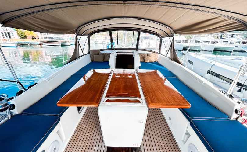 Jeanneau 54