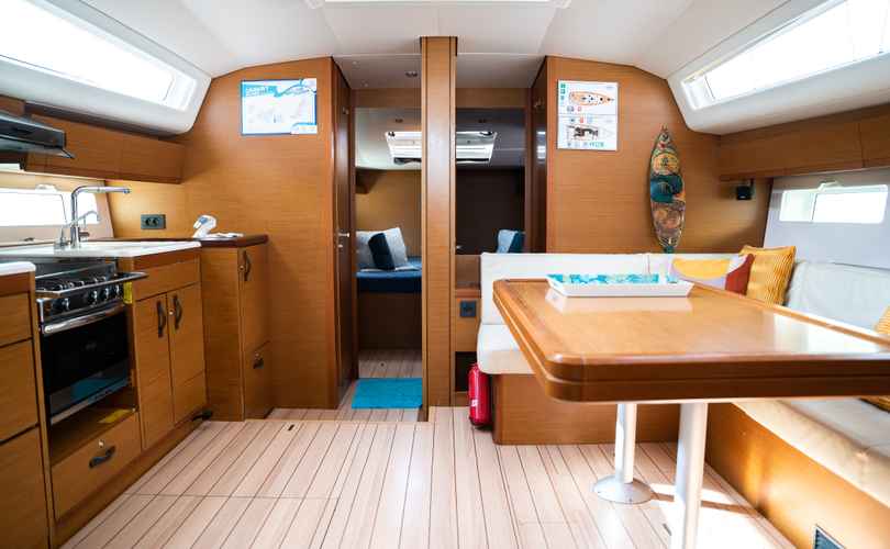 Jeanneau 54