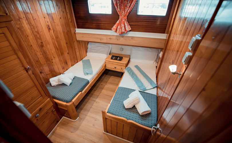 Photo Kaptan Yilmaz II (1995)