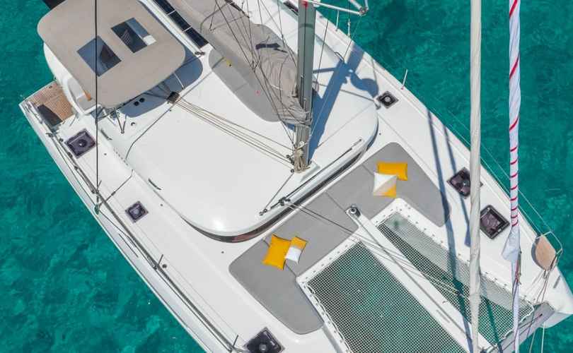 Lagoon 38
