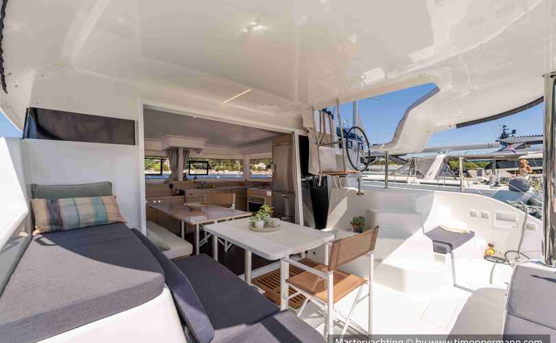 Photo Lagoon 38 (2026)