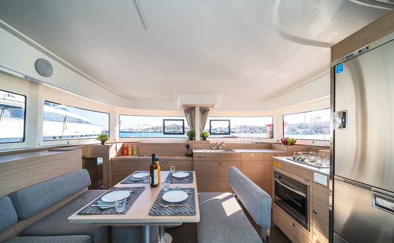 Photo Lagoon 38 (2026)