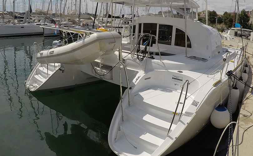 Lagoon 380
