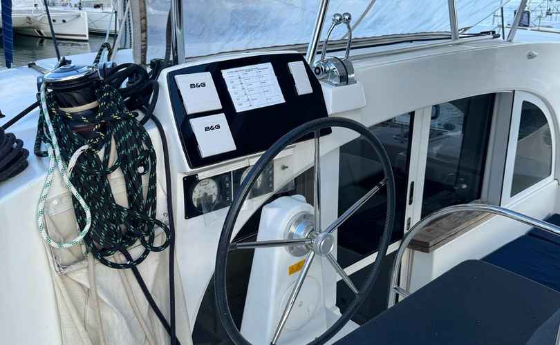 Lagoon 380