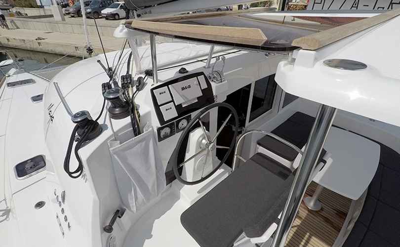 Lagoon 380