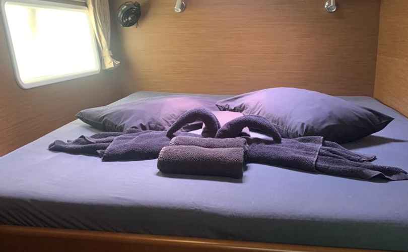 Lagoon 380