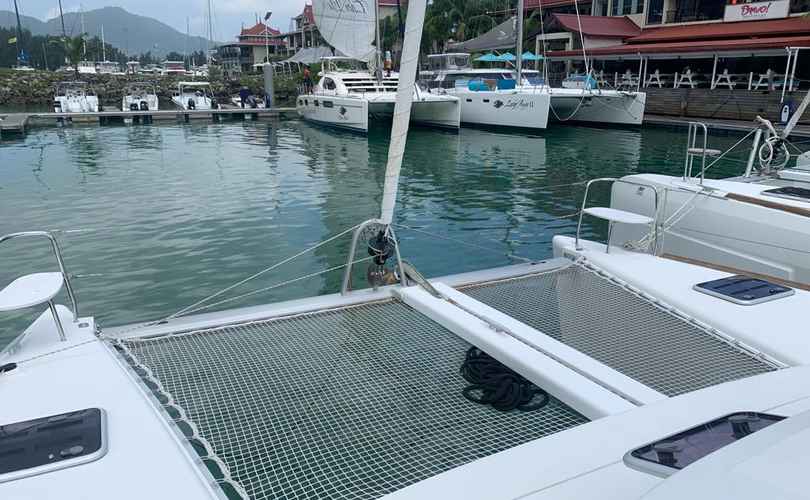 Lagoon 380