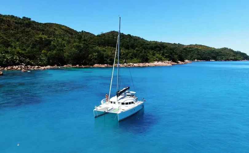 Lagoon 380
