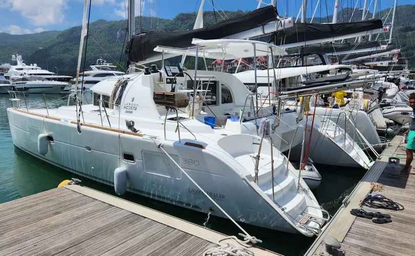 Lagoon 380