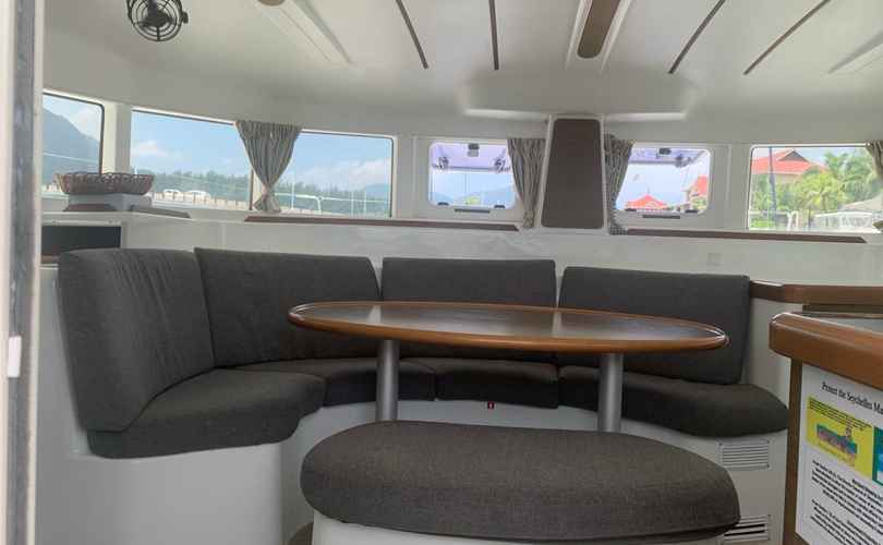 Lagoon 380