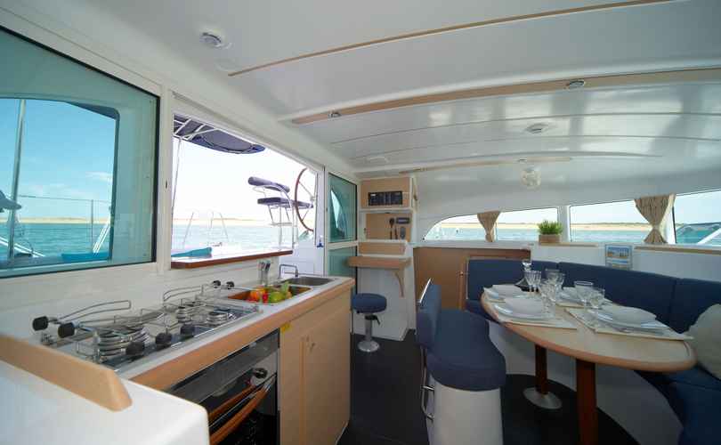 Lagoon 380