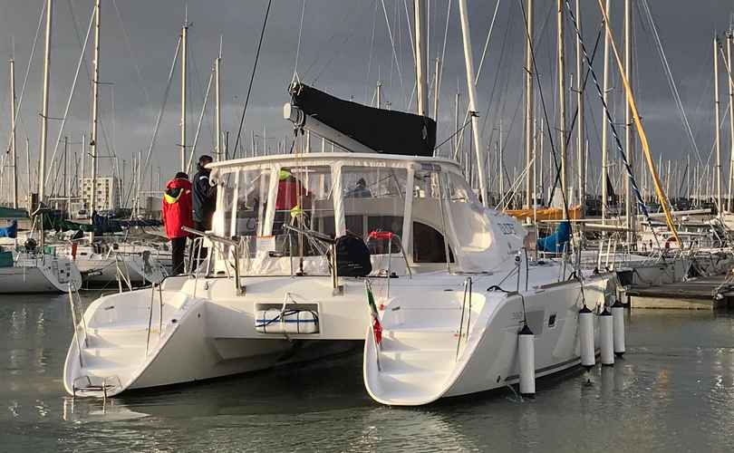 Lagoon 380