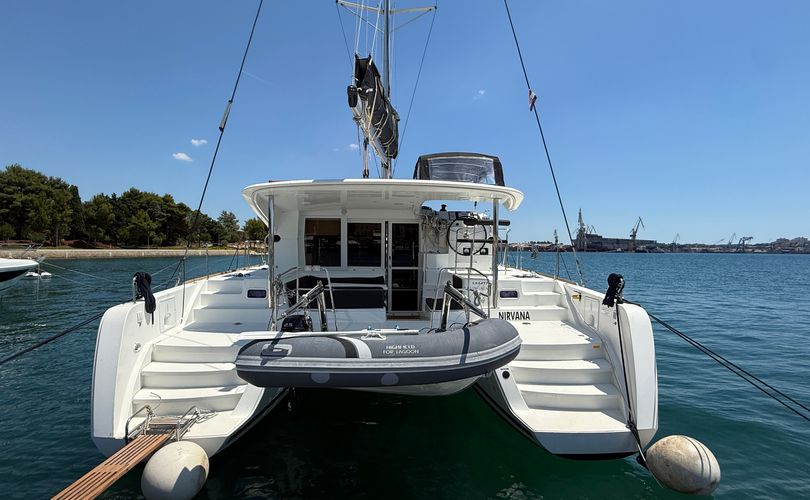 Lagoon 39