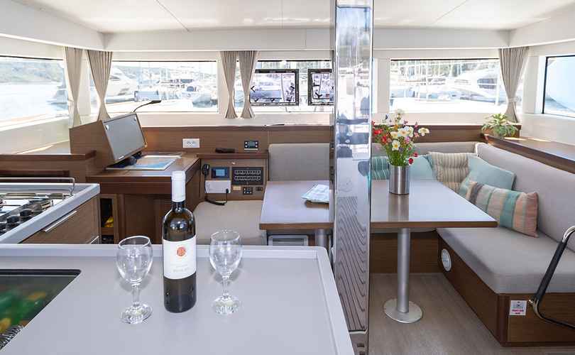 Photo Lagoon 40 (2020)