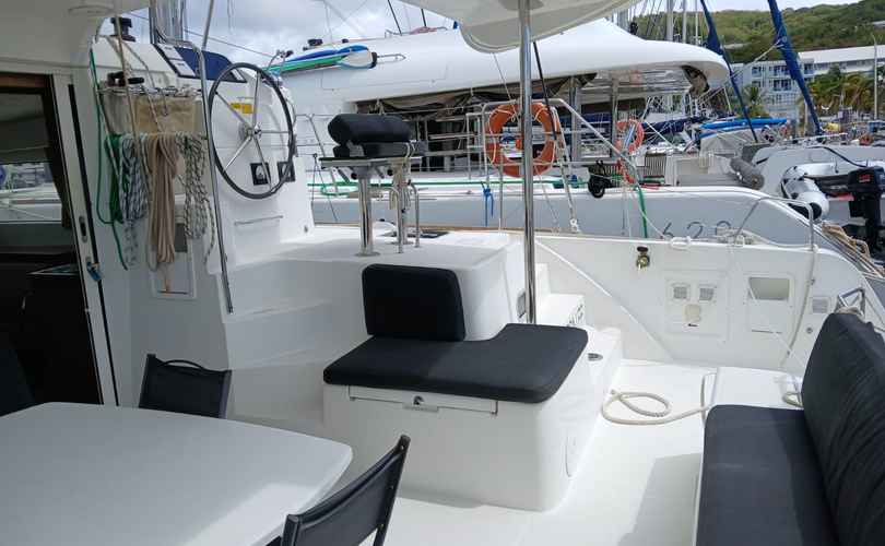 Lagoon 40
