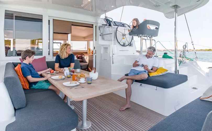 Lagoon 40