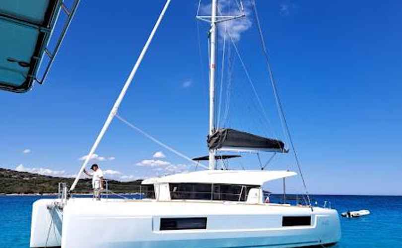 Lagoon 40