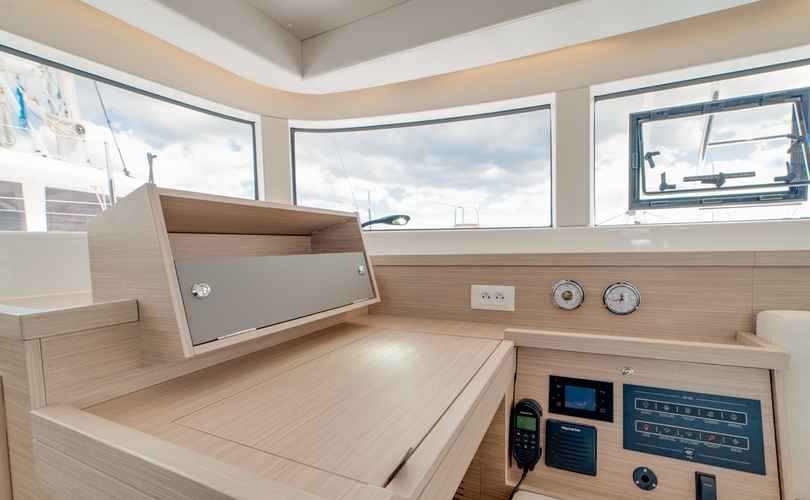 Lagoon 40