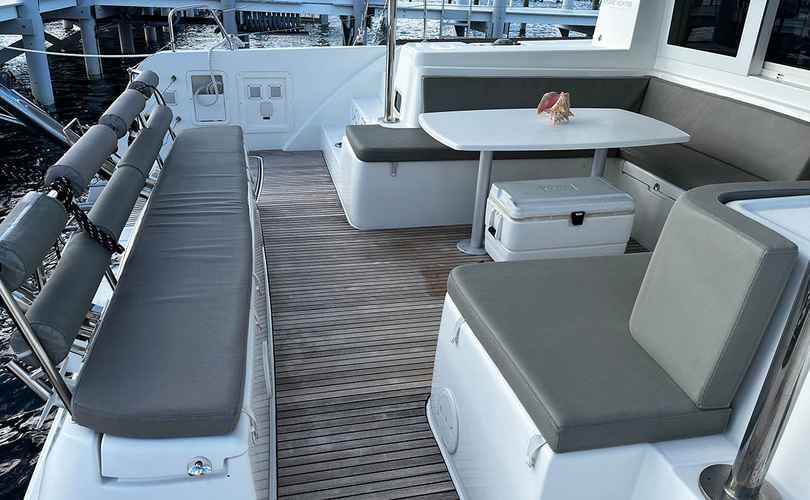 Lagoon 40