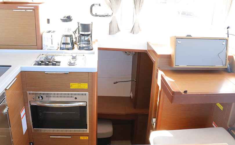 Lagoon 40