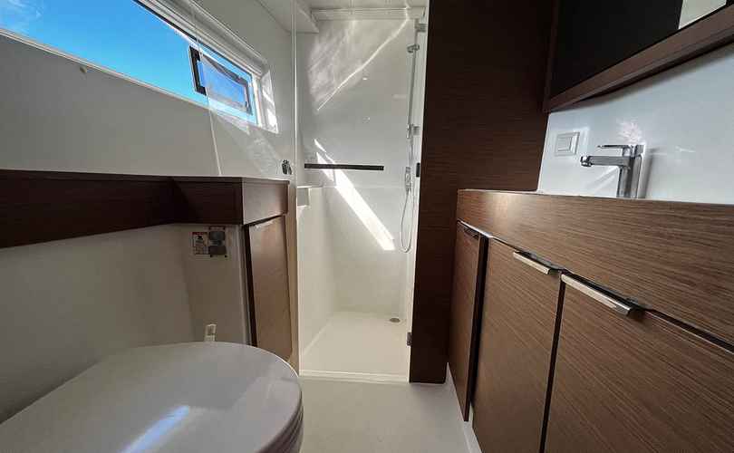 Lagoon 40