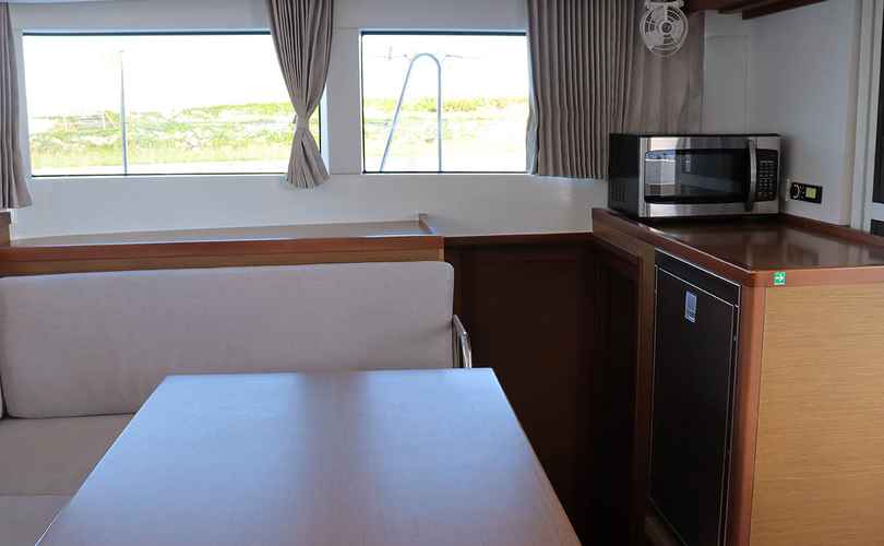 Lagoon 40