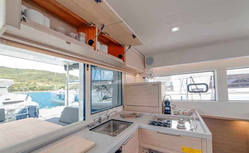 Lagoon 40