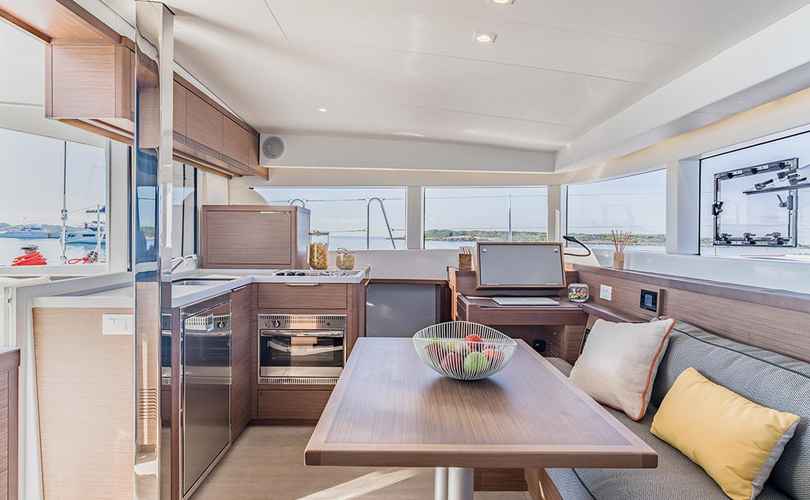 Lagoon 40