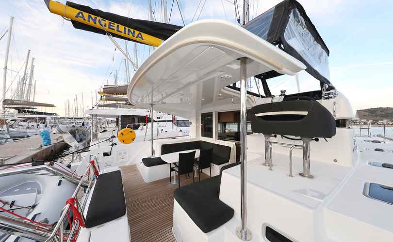 Lagoon 40