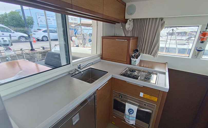 Lagoon 40